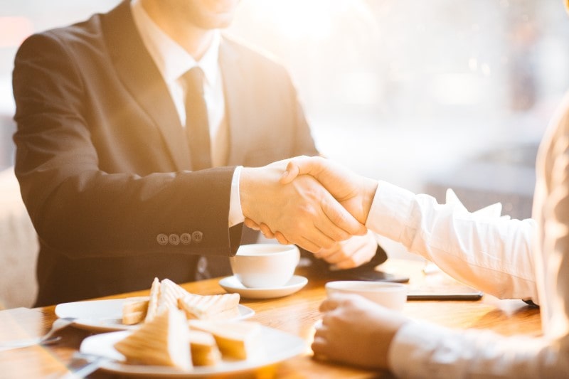 リードを獲得してから受注するまでの流れ