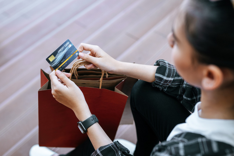 即日発行のクレジットカードに申し込む際の注意点